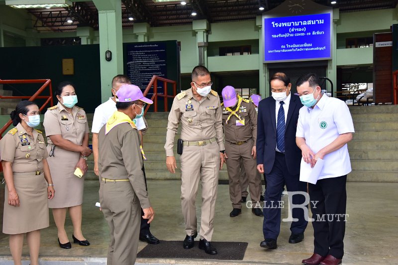 20210426-Governor inspects field hospitals-157.JPG